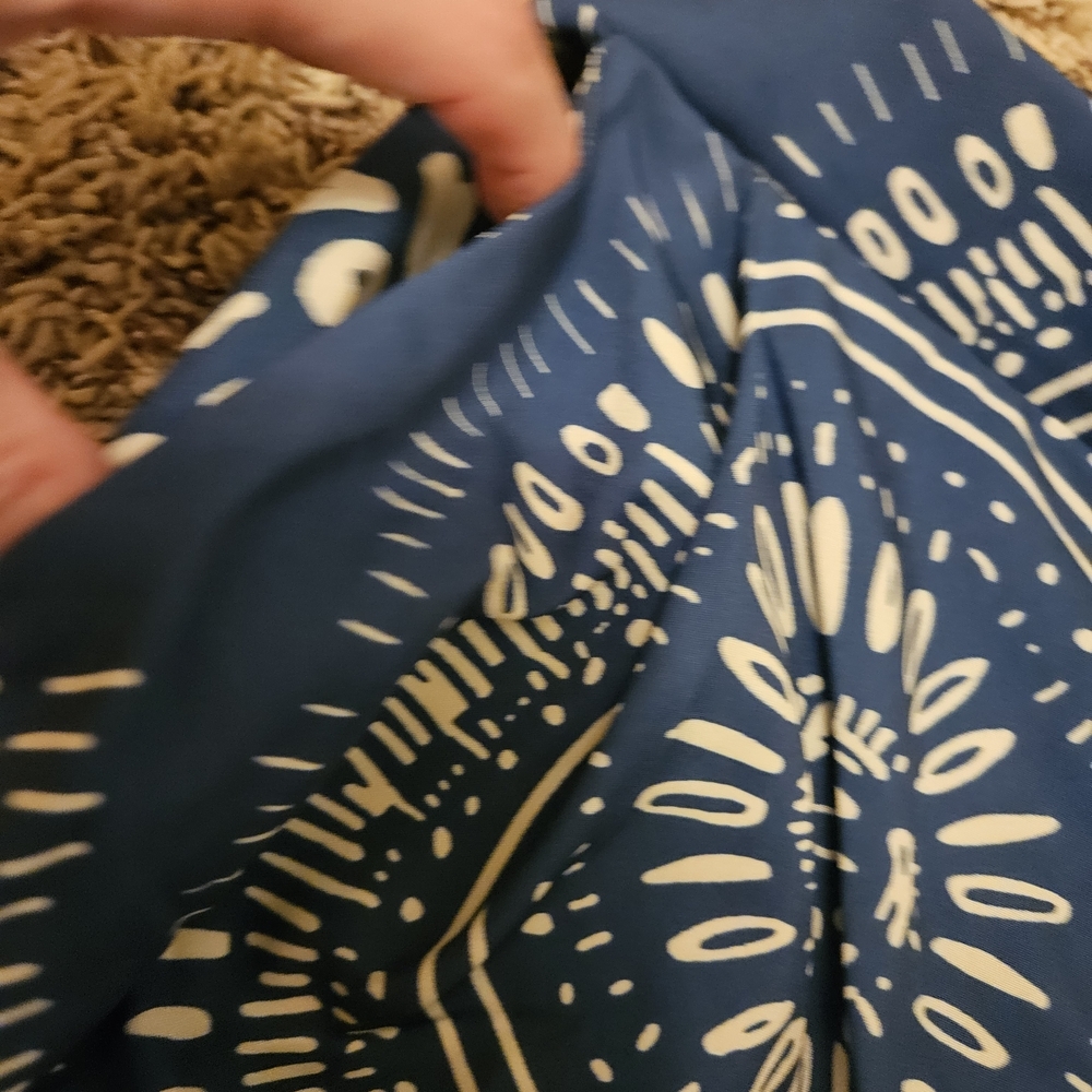 Cupshe Blue and Cream Wide Leg Pants - Picture 6 of 12